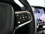 Volvo EC40 Single Motor Extended Range Plus 82 kWh | SOH 95% | Panoramadak | 360° camera | Harman Kardon | Stoel- en stuurverwarming | Trekhaak
