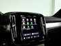 Volvo XC40 B4 Plus Dark | Panoramadak | 360° camera | Harman Kardon | Stoel- en stuurverwarming | Trekhaak