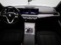 BMW 3-Serie Touring 320e | PANORAMADAK | APPLE CARPLAY - ANDROID AUTO | NAVIGATIE | LED VERLICHTING | LICHTMETALEN VELGEN | PARKEERSENSOREN | DAB RADIO | BLUETOOTH |