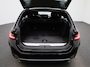 BMW 3-Serie Touring 320e | PANORAMADAK | APPLE CARPLAY - ANDROID AUTO | NAVIGATIE | LED VERLICHTING | LICHTMETALEN VELGEN | PARKEERSENSOREN | DAB RADIO | BLUETOOTH |