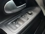 Volkswagen Up! 1.0 BMT High Up | Stoelverarming | Parkeersensoren | Bluetooth | Cruise