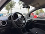 Volkswagen Up! 1.0 BMT High Up | Stoelverarming | Parkeersensoren | Bluetooth | Cruise