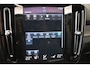 Volvo XC40 1.5 T4 Recharge Inscription 360°Cam R-Design El Trekh +aKlep Pano Stoel+Stuur verwarming