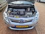 Toyota Auris 1.8 Full Hybrid Business