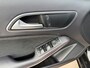 Mercedes-Benz A-klasse 180 AMG Night Edition Plus AUTO./CAMERA/LEDER/CRUISE/CLIMA