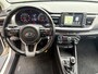 Kia Stonic 1.0 T-GDi DynamicLine | Navigatie | Apple Carplay / Android Auto | Achterruitrij Camera | Cruise Control | Lichtmetalen Velgen |