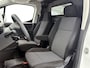 Peugeot Partner 1.2 Benzine 111PK Euro6 Premium / Airco / Navigatie / Cruise-ctr. / Schuifdeur + Raam / Radio multimedia / Apk 06-2027