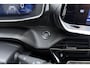 Peugeot 208 1.2 PureTech Allure 100pk | Climate Control | Camera | Apple Carplay - Android Auto | Stoelverwarming | Cruise Control | Parkeersensoren | DAB