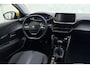 Peugeot 208 1.2 PureTech Allure 100pk | Climate Control | Camera | Apple Carplay - Android Auto | Stoelverwarming | Cruise Control | Parkeersensoren | DAB