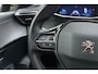 Peugeot 208 1.2 PureTech Allure 100pk | Climate Control | Camera | Apple Carplay - Android Auto | Stoelverwarming | Cruise Control | Parkeersensoren | DAB