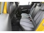 Peugeot 208 1.2 PureTech Allure 100pk | Climate Control | Camera | Apple Carplay - Android Auto | Stoelverwarming | Cruise Control | Parkeersensoren | DAB