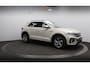 Volkswagen T-Roc 1.0 TSI R-Line Dealeronderh. / Stoelverwarming / Smartphone Integratie / Parkeerhulp voor- en achter / DAB+