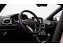 Volkswagen T-Roc 1.0 TSI R-Line Dealeronderh. / Stoelverwarming / Smartphone Integratie / Parkeerhulp voor- en achter / DAB+