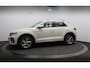 Volkswagen T-Roc 1.0 TSI R-Line Dealeronderh. / Stoelverwarming / Smartphone Integratie / Parkeerhulp voor- en achter / DAB+