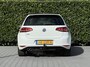 Volkswagen Golf 1.4 TSI GTE, NL AUTO, NAP LOGISCH, PANORAMADAK, NAVIGATIE, ADAPT. CRUISE, CLIMATE CONTROL, STOELVERWARMING, KEYLESS, DODEHOEK, TREKHAAK, LICHTMETAAL 17"