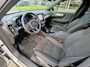Volvo XC40 B4 211PK Plus Dark | BLIS | Trekhaak | 360 | H&K | Pano | Carplay | Elektr. Stoelen | ACC | Stoel/Stuur verwarming |