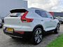 Volvo XC40 B4 211PK Plus Dark | BLIS | Trekhaak | 360 | H&K | Pano | Carplay | Elektr. Stoelen | ACC | Stoel/Stuur verwarming |