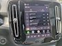 Volvo XC40 B4 211PK Plus Dark | BLIS | Trekhaak | 360 | H&K | Pano | Carplay | Elektr. Stoelen | ACC | Stoel/Stuur verwarming |