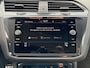 Volkswagen Tiguan 1.5 TSI DSG Urban SPORT TREKHAAK/E-KLEP/PDC/ACC/HUD/STOEL+STUURVERW