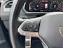 Volkswagen Tiguan 1.5 TSI DSG Urban SPORT TREKHAAK/E-KLEP/PDC/ACC/HUD/STOEL+STUURVERW