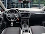 Volkswagen Tiguan 1.5 TSI DSG Urban SPORT TREKHAAK/E-KLEP/PDC/ACC/HUD/STOEL+STUURVERW