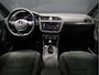 Volkswagen Tiguan 1.4 TSI ACT Comfortline Business R Line [SCHUIFKANTELDAK, APPLE CARPLAY, ANDROID, STOELVERWARMING, ADAPTIVE CRUISE CONTROL, DIGITAL DASH, CAMERA, PDC V+A, ELEKTRISCHE ACHTERKLEP, CLIMATE CONTROL, LED, BLUETOOTH, NIEUWSTAAT]