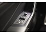 Volkswagen T-Roc 1.5 TSI 150pk R-Line Aut. [ Winterpakket Virtual Navi Apple/Android ]