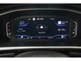 Volkswagen T-Roc 1.5 TSI 150pk R-Line Aut. [ Winterpakket Virtual Navi Apple/Android ]