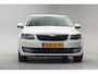 Skoda Octavia 1.2 TSI Greentech Elegance Businessline [ Premium Audio PDC Clima Cruise ]
