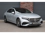 Mercedes-Benz E-klasse 220 d AMG Line | Hyperscreen | Distronic | Memory | Burmester | HUD | 3D-Display | Panoramadak | Surround Camera | Keyless Go | Digital Light |