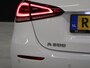 Mercedes-Benz A-klasse 200 Business Solution [SCHUIFKANTELDAK, SFEERVERLICHTING, STOELVERWARMING, CAMERA, HALF LEDER, CRUISE, PDC V+A, BLUETOOTH, CLIMATE, NIEUWSTAAT]