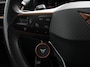 CUPRA Leon Sportstourer 1.4 e-Hybrid PHEV Automaat VZ Business 19"Lichtmetalen velgen Navigatie Apple Carplay Android Auto Electrisch bedienbare achterklep Camera Parkeer sensoren Led Climate Control