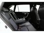 Toyota RAV4 2.5 Hybrid 2WD Bi-Tone | Trekhaak | Apple Carplay / Android Auto | Stoel-/stuurverwarming | Verwarmbare voorruit | Leder | LED | Parkeersensoren voor/achter | Camera | Keyless | Adaptive Cruise | Clima | 18 inch