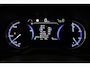 Toyota RAV4 2.5 Hybrid 2WD Bi-Tone | Trekhaak | Apple Carplay / Android Auto | Stoel-/stuurverwarming | Verwarmbare voorruit | Leder | LED | Parkeersensoren voor/achter | Camera | Keyless | Adaptive Cruise | Clima | 18 inch