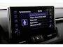 Toyota RAV4 2.5 Hybrid 2WD Bi-Tone | Trekhaak | Apple Carplay / Android Auto | Stoel-/stuurverwarming | Verwarmbare voorruit | Leder | LED | Parkeersensoren voor/achter | Camera | Keyless | Adaptive Cruise | Clima | 18 inch