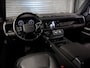 Land Rover Defender 110 Hybrid X-Dynamic P400e SE | Pano | Trekhaak | Meridian |