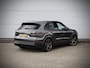 Porsche Cayenne 3.0 E-Hybrid | SOH 87% | Panodak | Sport Chrono | Luchtvering |