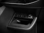 Volkswagen Transporter T6.1 Caravelle L2H1 2.0 TDI Lang Highline | Dubbel cabine | Leder | Alpine | Trekhaak |