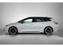 Toyota Corolla Touring Sports 2.0 Hybrid GR-Sport Plus | BTW voertuig | Dealer onderhouden | Trekhaak | JBL | Dodehoek detectie | Head-Up Display | Parkeersensoren voor+achter met assistent | Elektrische achterklep |