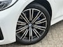 BMW 3-Serie Touring 330e High Executive M-Sport Full Options | PANO I LED I Sportstoelen I Adapt Cruise I Head-Up I 18"LM |