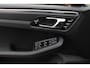 Porsche Macan 2.0 / Trekhaak / Panoramadak / Camera / Adaptieve Stoelen / Luchtvering / 21'' / Bose / Sportchrono / CarPlay / Dodehoek / DAB / ACC
