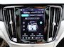Volvo V60 2.0 T6 Plug-in hybrid AWD Ultimate Bright BOMVOL | PANO | TREKH. | 360° | MASSAGE