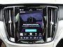 Volvo V60 2.0 T6 Plug-in hybrid AWD Ultimate Bright BOMVOL | PANO | TREKH. | 360° | MASSAGE