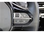 Peugeot e-2008 EV GT Pack 50 kWh | Fase 3 laden | SOH 97,50% | Panorama/schuifdak | Lederen bekleding | Stoelverwarming | NL auto |