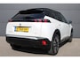 Peugeot e-2008 EV GT Pack 50 kWh | Fase 3 laden | SOH 97,50% | Panorama/schuifdak | Lederen bekleding | Stoelverwarming | NL auto |