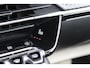 Peugeot e-2008 EV GT Pack 50 kWh | Fase 3 laden | SOH 97,50% | Panorama/schuifdak | Lederen bekleding | Stoelverwarming | NL auto |