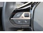 Peugeot e-2008 EV GT Pack 50 kWh | Fase 3 laden | SOH 97,50% | Panorama/schuifdak | Lederen bekleding | Stoelverwarming | NL auto |