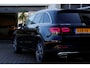 Mercedes-Benz GLC 300e 4MATIC AMG Plug in hybride*Perfect MB Onderh.*BTW*ACC/Sfeerverl./Digi. Klokken/AMG Grille/Stoelverw./Stoelkoeling/Camera/Elek. Klep/DAB/LED/Dodehoek/Parkeersens.V+A/19 inch LM*