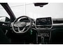 Volkswagen T-Roc 1.5 TSI 150pk DSG R-Line | Trekhaak | Achteruitrijcamera | Stoelverwarming