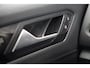 Volkswagen T-Roc 1.5 TSI 150pk DSG R-Line | Trekhaak | Achteruitrijcamera | Stoelverwarming
